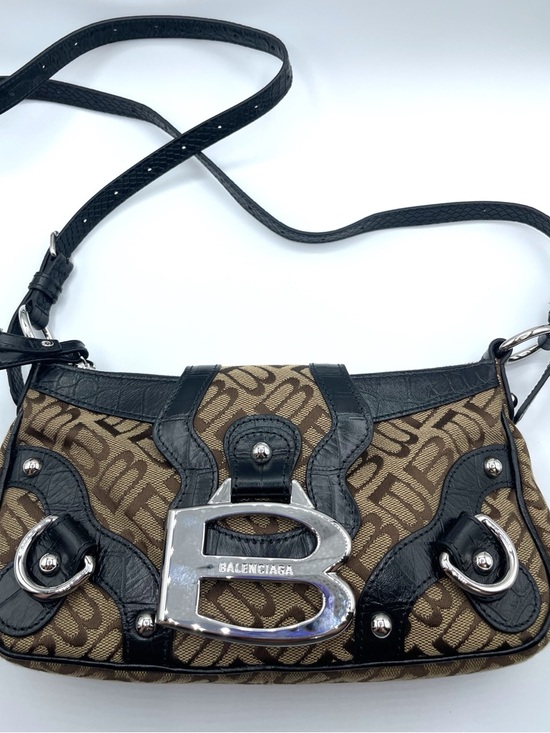 BALENCIAGA Essex Monogram Leather Small Shoulder Bag - Picture 6 of 14